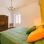 Ficu Palace