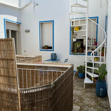 Ficu Palace
